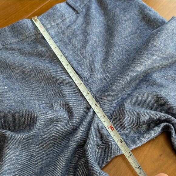 Club Monaco Wool Blend Straight Leg Mid Rise Ankle Chino Pants, size 8 - Picture 6 of 9